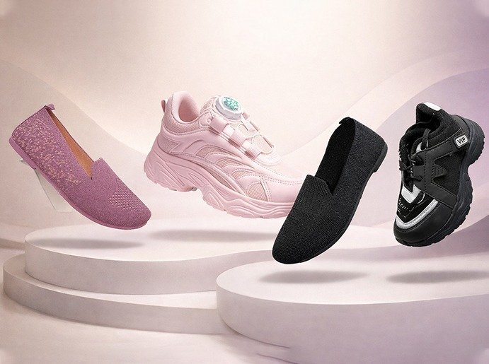 About SFAREK Footwear